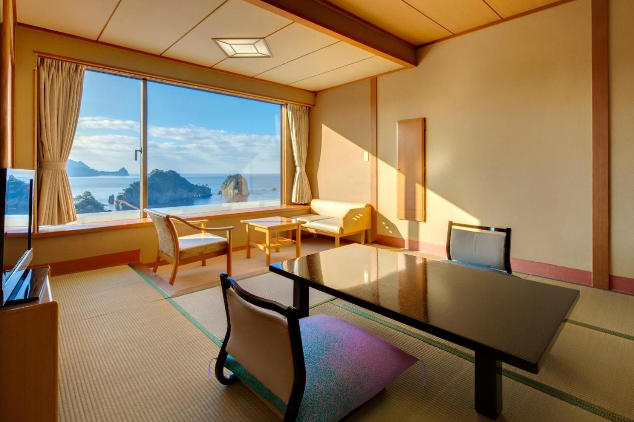 Dogashima New Ginsui Hotel Nishiizu Exterior foto